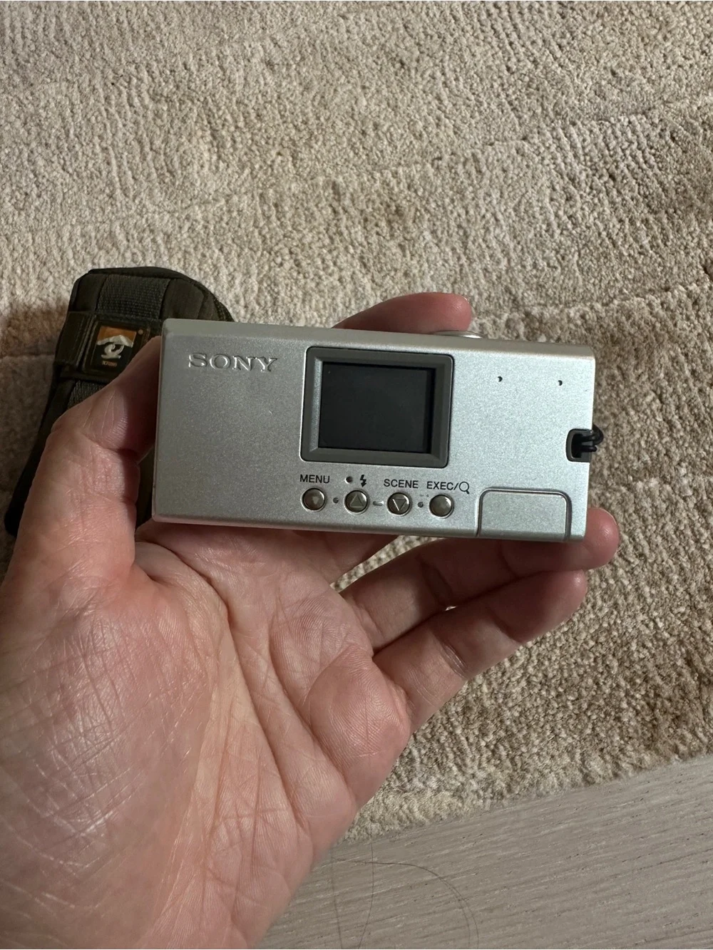 Sony Cyber-shot U camerA